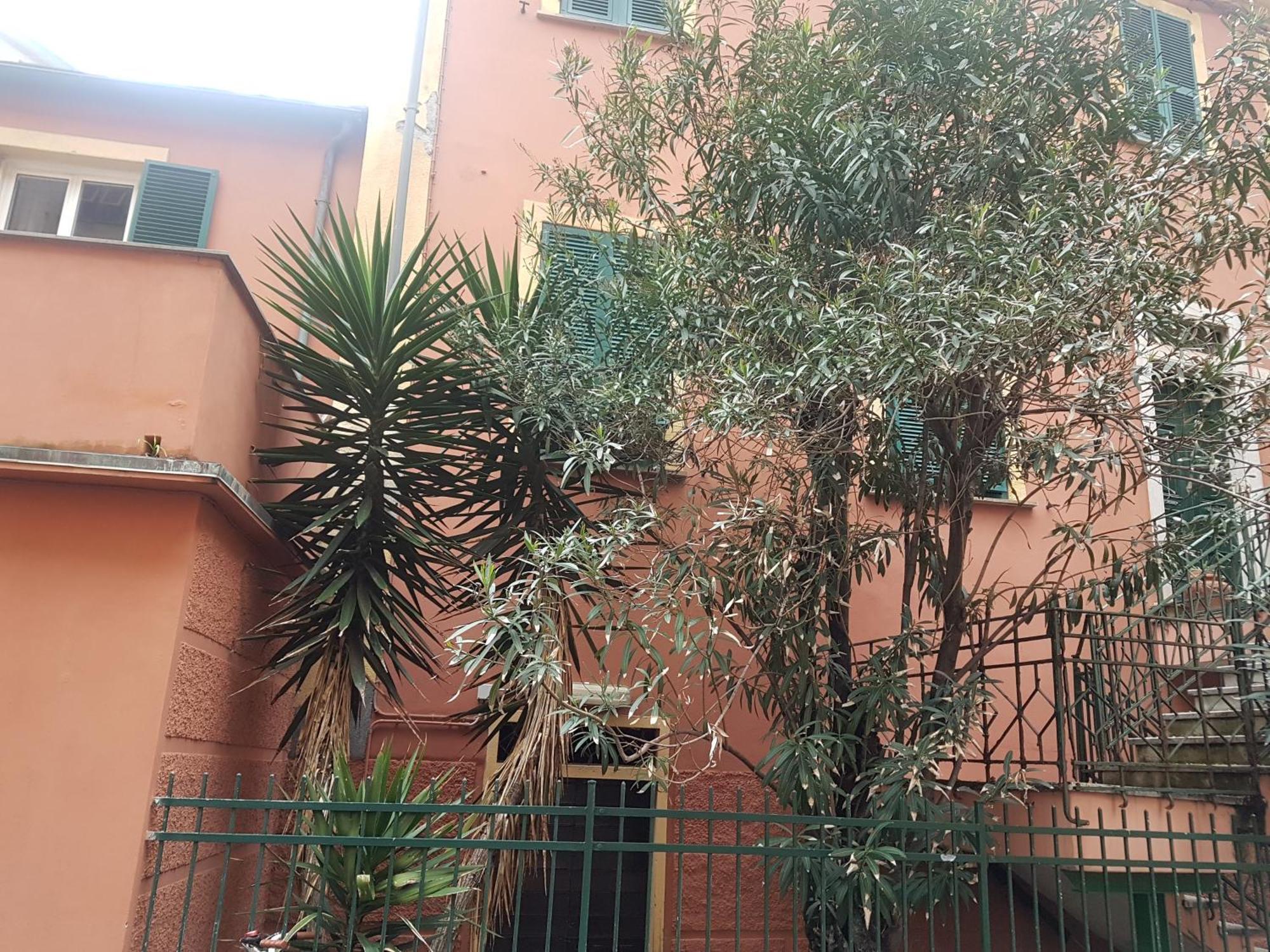 Monterosso Apartments In Servano'S Villas モンテロッソ・アル・マーレ エクステリア 写真