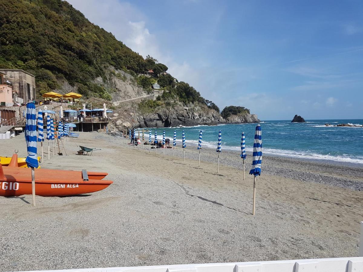 Monterosso Apartments In Servano'S Villas モンテロッソ・アル・マーレ エクステリア 写真
