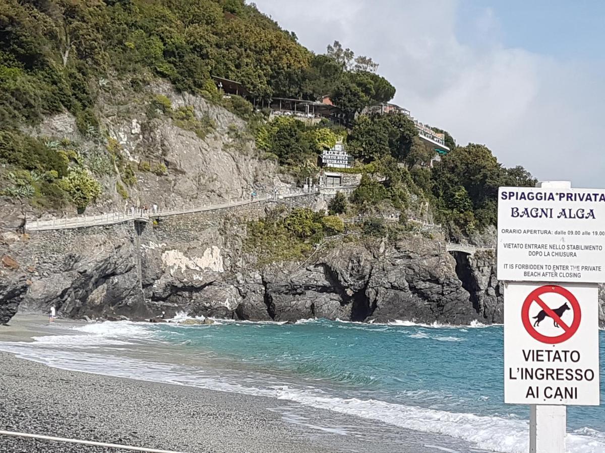 Monterosso Apartments In Servano'S Villas モンテロッソ・アル・マーレ エクステリア 写真
